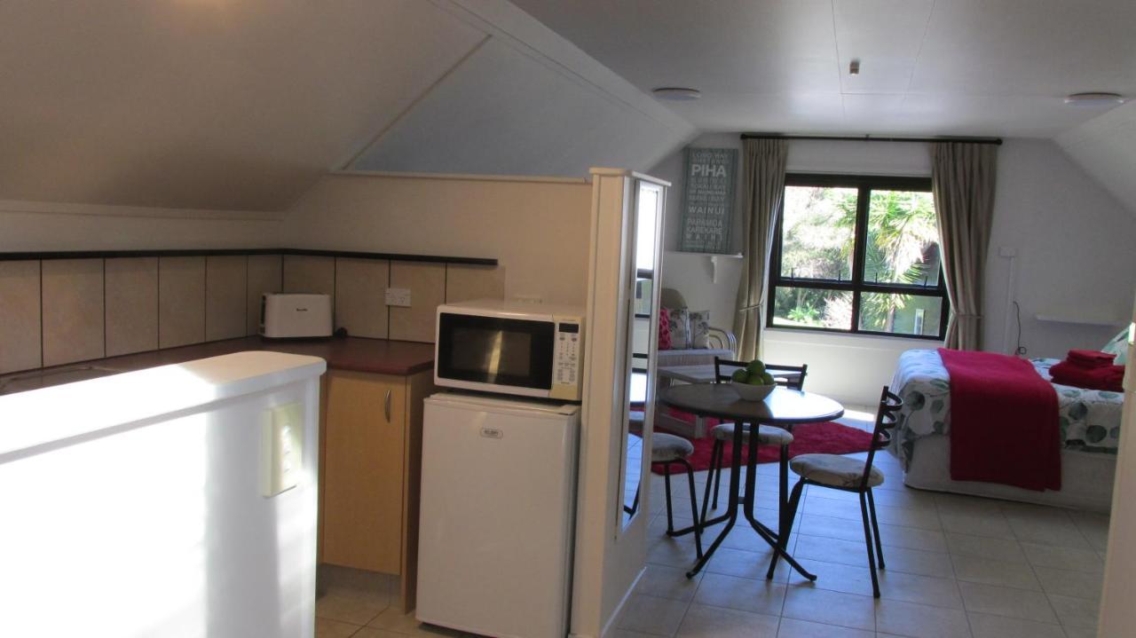 Fantail River Lodge Haruru Buitenkant foto